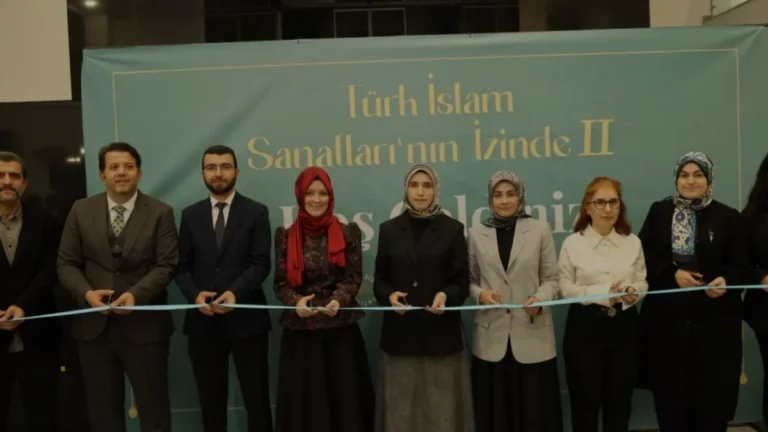 Gebze Belediyesi Türk İslam Sanatları Sergisine Ev Sahipliği Yapıyor