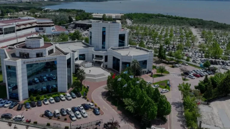 Kocaeli Büyükşehir Belediyesi sel mağdurlarının su faturasını siliyor
