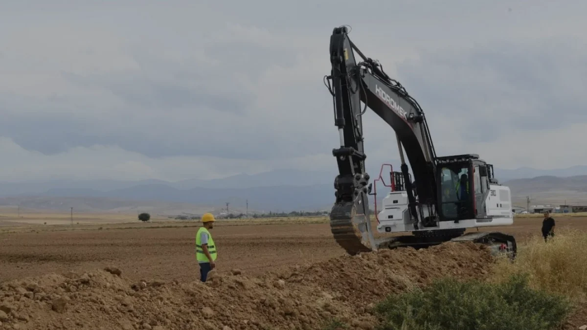 KOSKİ Ereğli içme suyu hattını 12 kilometre boyunca yeniliyor