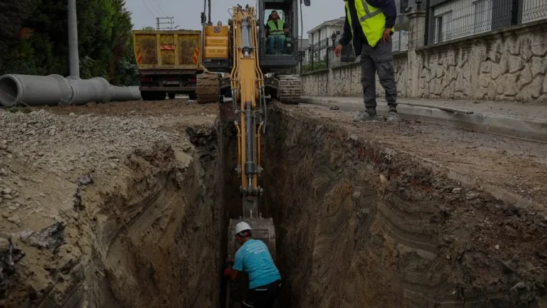 Sakarya Büyükşehir Belediyesi altyapı çalışmalarına hız verdi