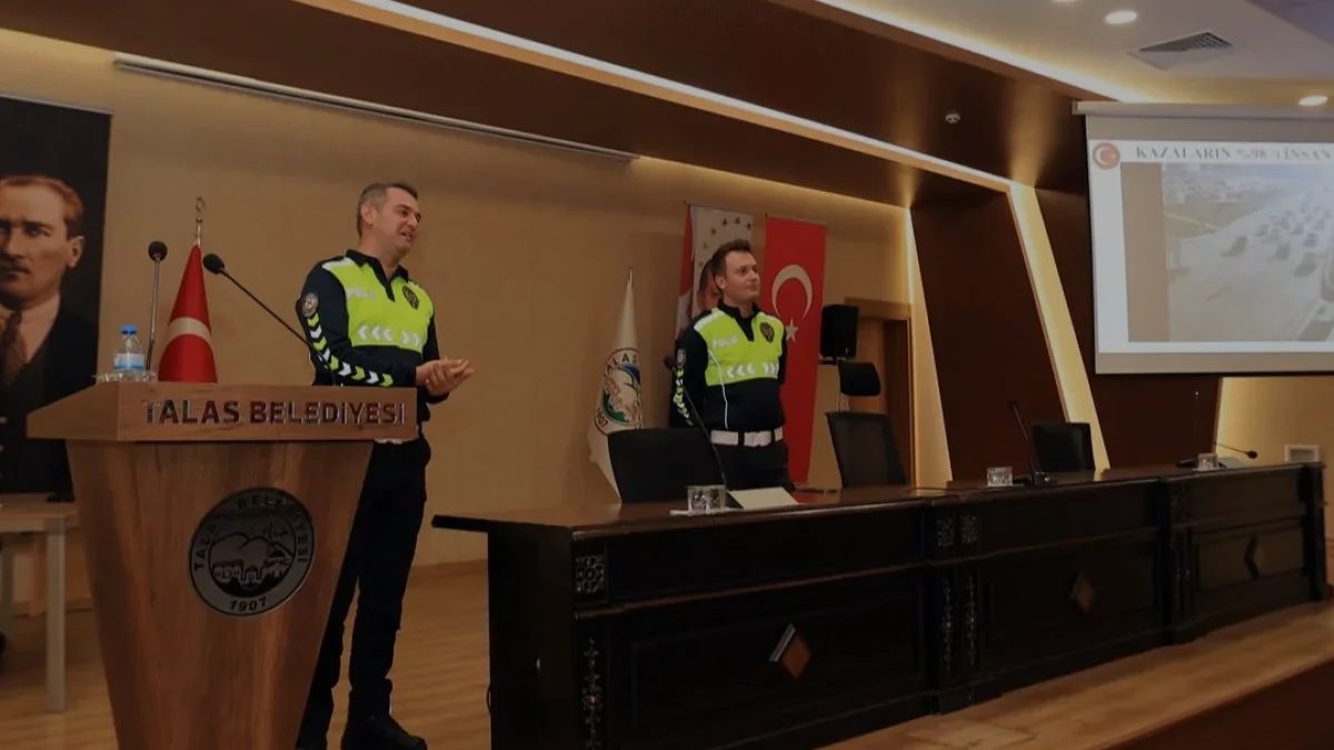 Talas Belediyesinde Sürücülere Emniyet Kemeri Simülasyonu