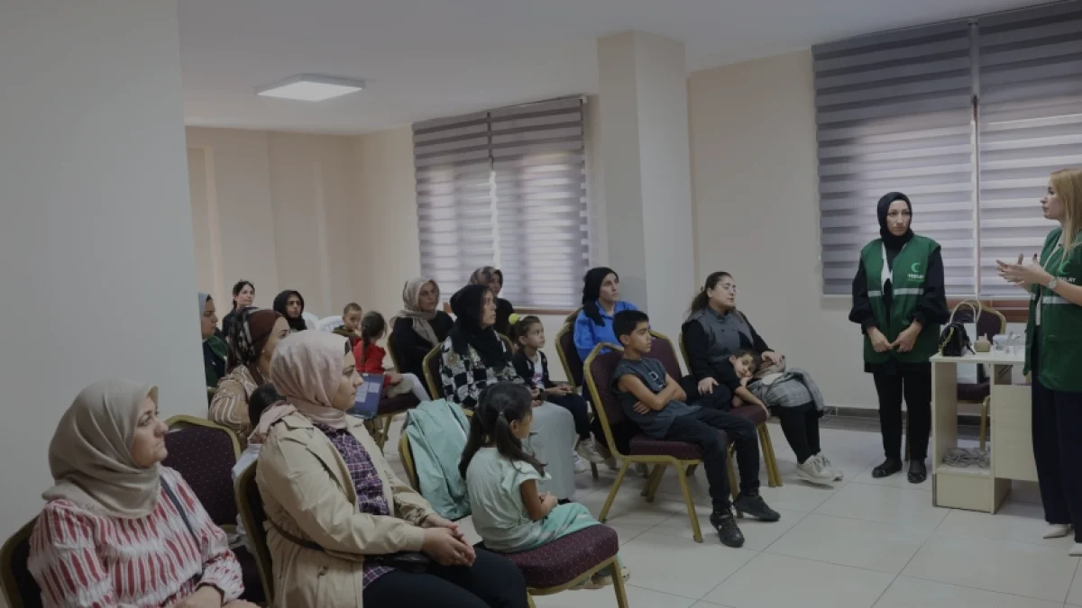 Toroslar Belediyesi ve Yeşilaydan Dijital Bağımlılık Eğitimi